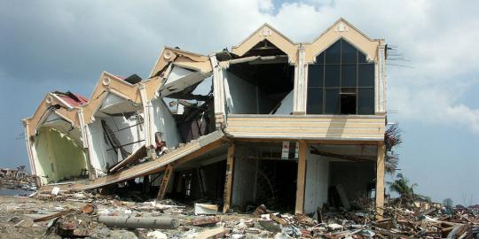 Dampak psikologis yang biasa dialami korban gempa bumi 