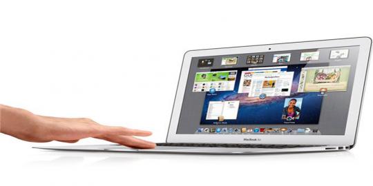 Apple cuci gudang, pangkas harga MacBook Air model 2010