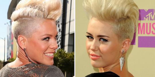 Rambut kembar Miley Cyrus vs Pink: Keren mana?