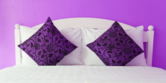 Warna ungu bikin orang sering bercinta!