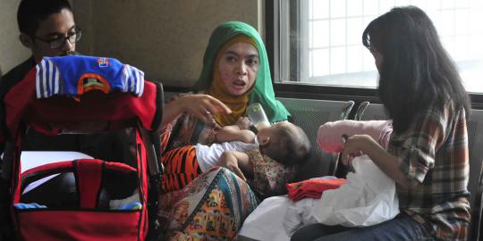 Wa Ode Nurhayati bawa keluarga jadi saksi sidang
