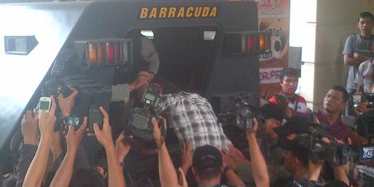 Yusuf Rizaldi dibawa dengan Barracuda ke Bandara Polonia
