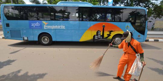 Pekan depan, bus pengumpan Bekasi-Pulo Gadung beroperasi