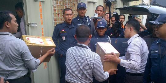 Penarikan penyidik Polri lemahkan KPK secara sistematis