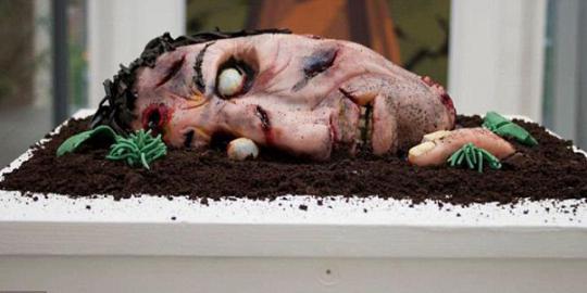 Awas, dekorasi kue ini bisa bikin muntah!