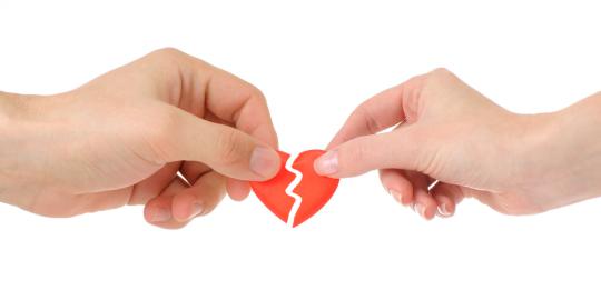5 Tanda hubungan romantis harus berakhir