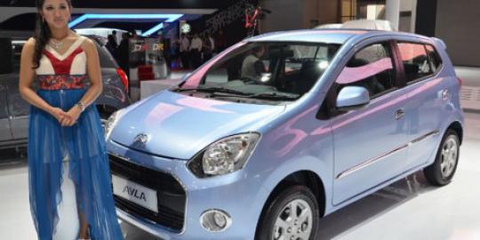 Daihatsu Ayla mobil  hatchback termurah  di  Indonesia  