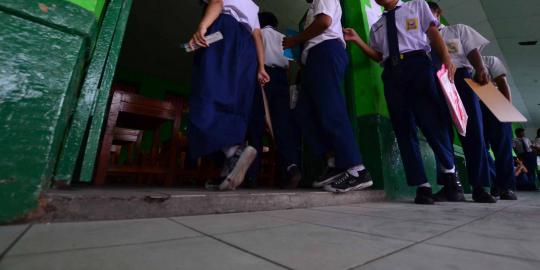 Puluhan pelajar MTs Negeri Pasuruan kesurupan massal