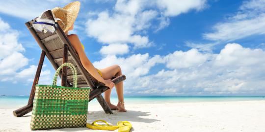 6 Langkah menikmati liburan tanpa diganggu pekerjaan