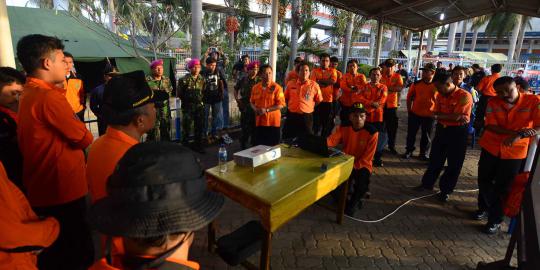 Terkendala arus laut, pencarian korban KMP Bahuga Jaya ditunda