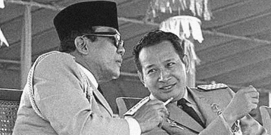 Pengakuan Pak Harto debat dengan Soekarno soal pimpinan AD 