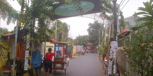 Kampung kumuh itu kini jadi Kampung Batik di Jakarta