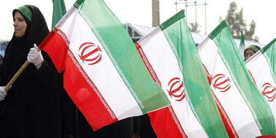Polisi Iran bentrok dengan pengunjuk rasa 