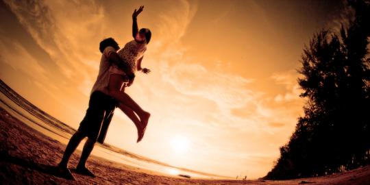 4 Hal yang selalu diinginkan pria dari wanita