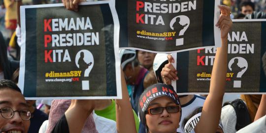 Lagu 'Alamat Palsu' Ayu Ting Ting untuk mencari di mana SBY