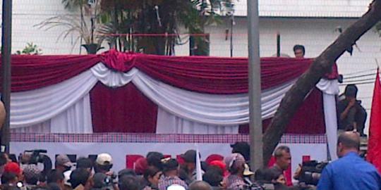 Jokowi siapkan panggung rakyat untuk pidato politik