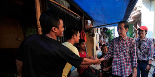 jam di kantor sisanya tinjau pelayanan publik rev2