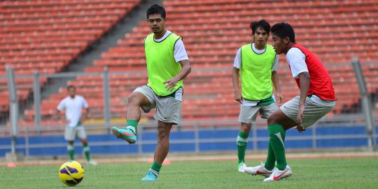 Latihan pertama Bambang Pamungkas bersama Timnas Indonesia
