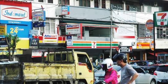 5 Minimarket yang \'gilas\' pasar tradisional