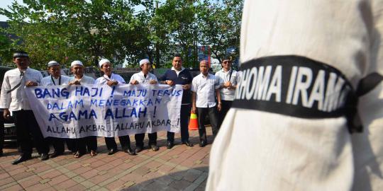 Maju Pilpres 2014, Rhoma \'berjudi\'