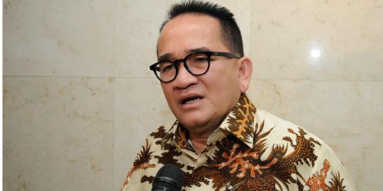 Ruhut: Jangan serang Dahlan, nanti makin tenar jadi capres