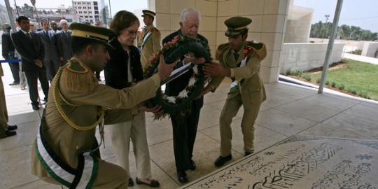 Jenazah Arafat diotopsi akhir bulan ini