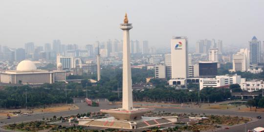 Jokowi mengaku baru sekali naik ke puncak Monas  