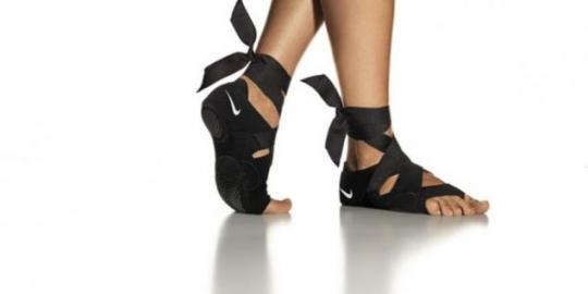 Nike luncurkan sepatu khusus yoga dan tari