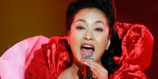 Istri presiden baru China ternyata lebih dikenal masyarakat