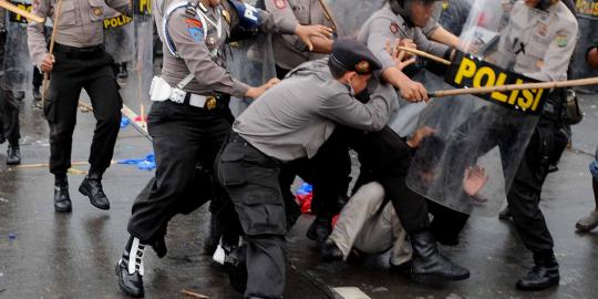 Debat Cabup Tangerang diwarnai aksi bentrok para pendukung