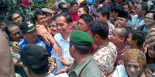 Jokowi belanja kemeja, 3 setel Rp 75 ribu