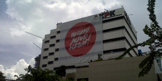 Sambut hari anti-korupsi, Gedung KPK dipasangi banner raksasa