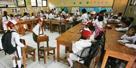 DPR kritik rencana pemerintah ubah kurikulum sekolah