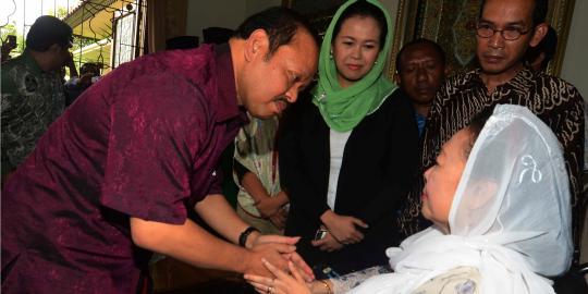 Adhie Massardi: Kata maaf bukan untuk dibarter
