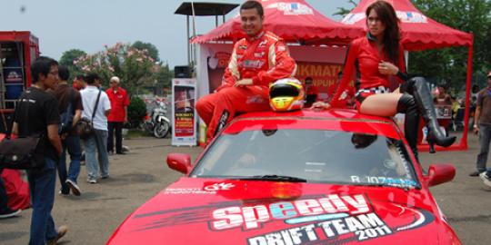 Sisi menarik balapan, Rifat Sungkar