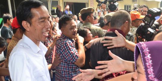Jokowi: Kartu Jakarta Pintar bukan untuk biaya sekolah