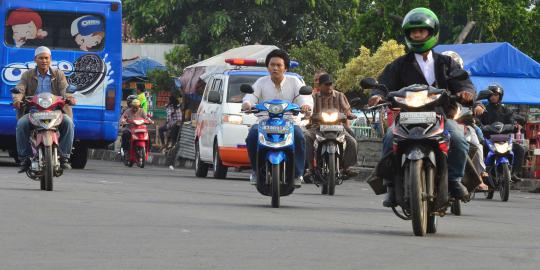  Jokowi ingin sistem pelat genap ganjil berlaku bagi motor