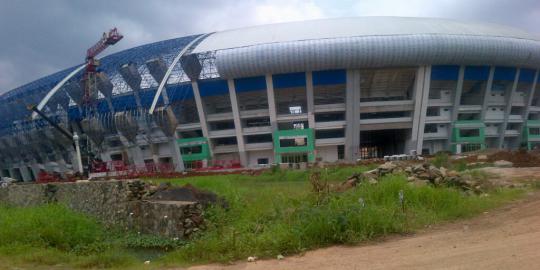 Molor tiga bulan, Stadion Gedebage baru rampung Maret 2013