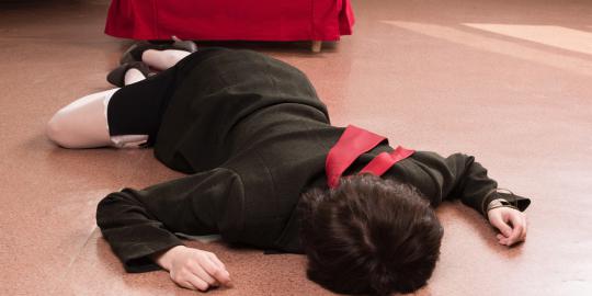 Sering Dimarahi Pembantu Pukul Majikan Pakai Kayu Berpaku Merdeka Com