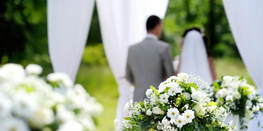 66 Pasangan pengantin di Jakbar menikah di tanggal 12-12-12