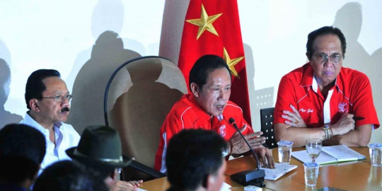 5 sesepuh yang disowani jokowi