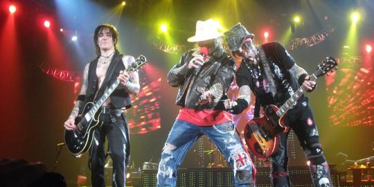 Polisi diberitahu mendadak Guns N Roses batal konser