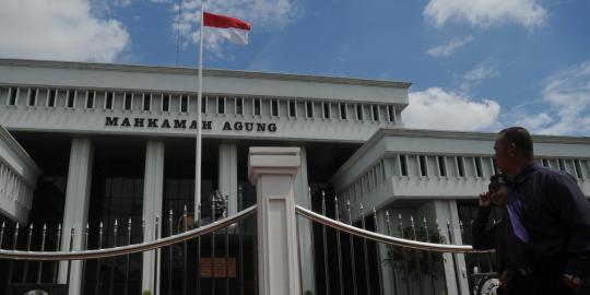 Hakim Agung M Taufik meninggal dunia