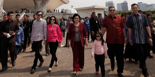 laki pertama sby rev3