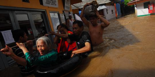 Banjir kiriman rendam Kampung Pulo capai 1 meter