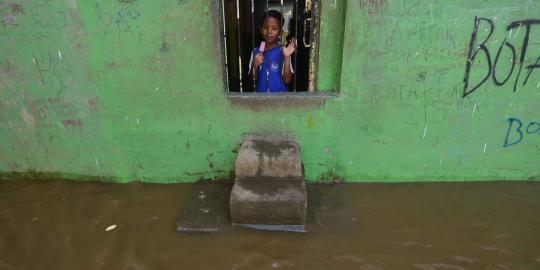 Banjir surut, warga Kampung Pulo mulai kembali ke rumah