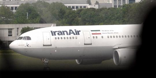 Iran larang pesawat lepas landas saat azan
