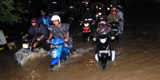 Pakai ide Jokowi, tahun 2017 Jakarta belum tentu bebas banjir