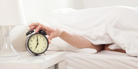8 Cara cerdas agar bisa tidur lebih cepat