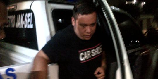 Bercelana pendek, Andika mendekam di rutan Ditlantas Polda